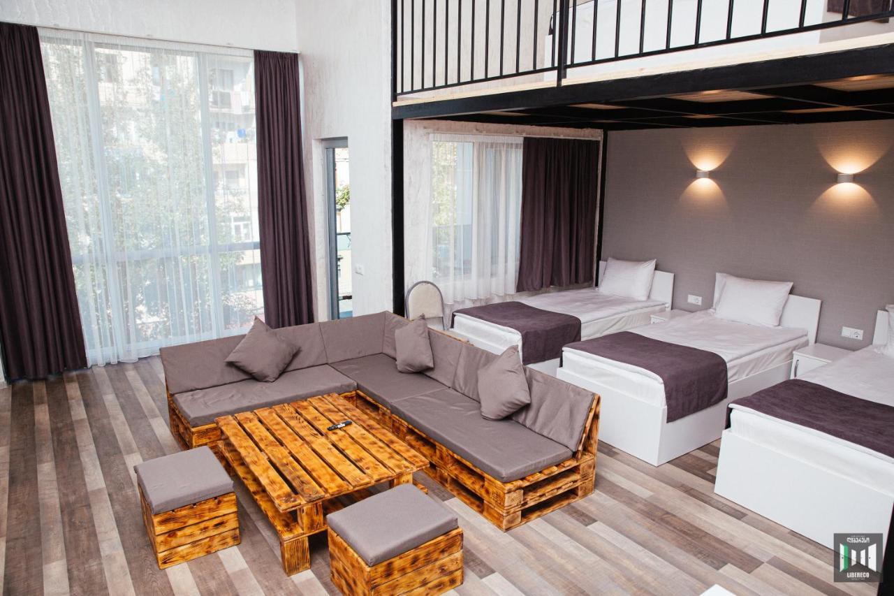 Libereco Aparthotel Батумі Екстер'єр фото