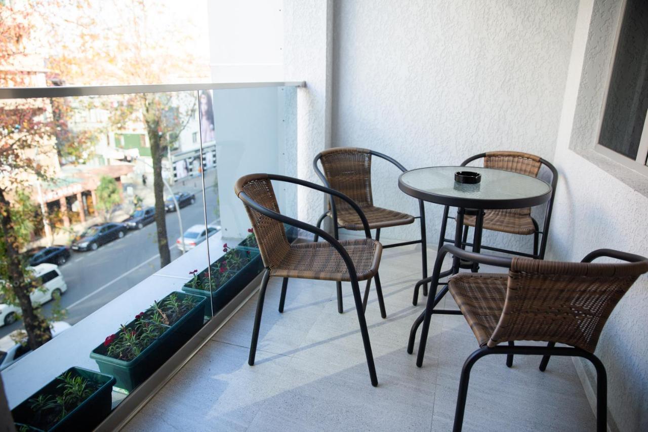 Libereco Aparthotel Батумі Екстер'єр фото